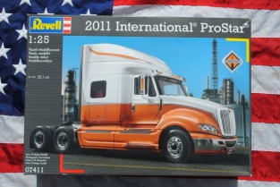 Revell 07411 2011 International ProStar